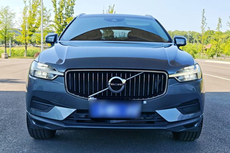 Used Volvo XC60 2019 T5 4x4 Zhiyuan Edition China VI Standard Exterior 1