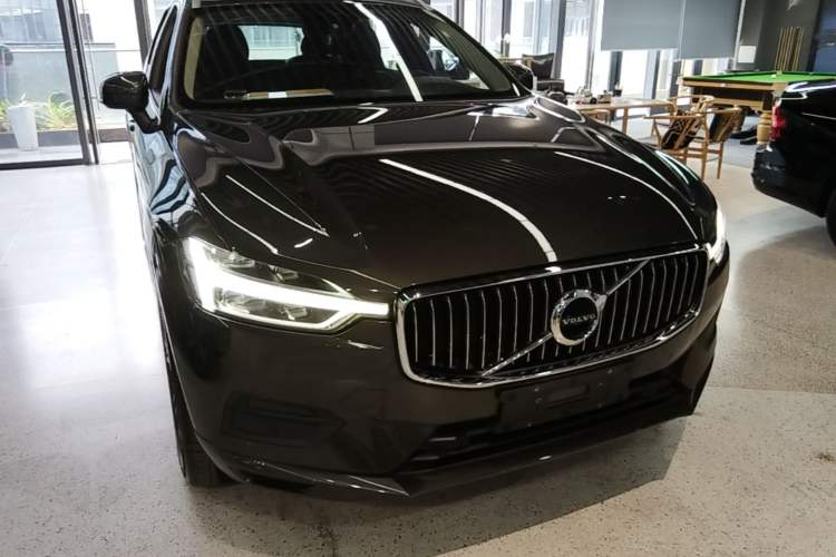 Used Volvo XC60 2019 T5 4x4 Zhiyuan Edition China VI Standard Exterior 1