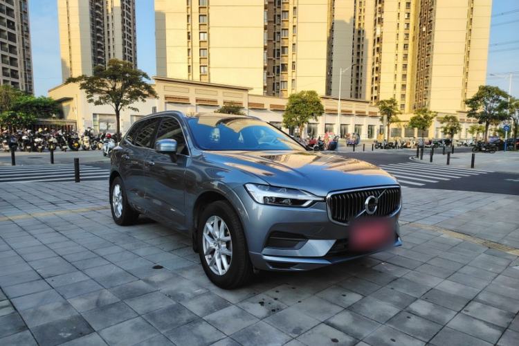 Used Volvo XC60 2019 T5 4x4 Smart Edition China V Standard Exterior 1