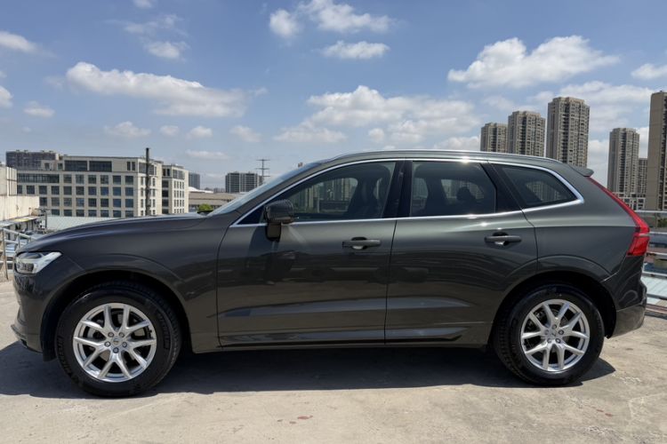 Used Volvo XC60 2019 T5 4x4 Smart Edition China VI Standard Exterior 10