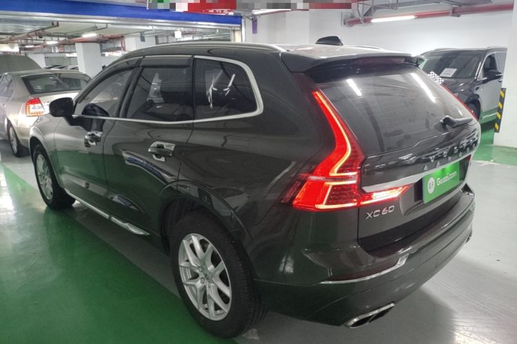 Used Volvo XC60 2019 T5 4x4 Smart Edition China VI Standard Exterior 2