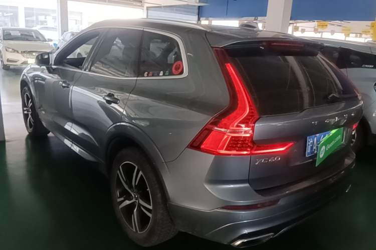 Used Volvo XC60 2019 T5 4x4 Zhiyuan Sport Edition China V Standard Exterior 2