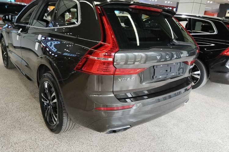 Used Volvo XC60 2019 T5 4x4 Zhiyuan Edition China VI Standard Exterior 2