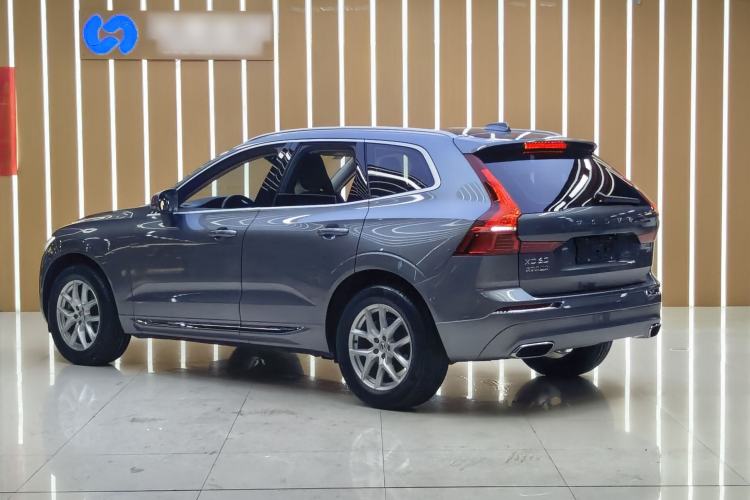 Used Volvo XC60 2019 T5 4x4 Smart Edition China VI Standard Exterior 3