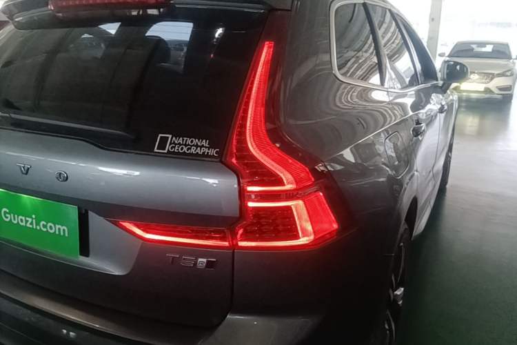 Used Volvo XC60 2019 T5 4x4 Zhiyuan Sport Edition China V Standard Exterior 3