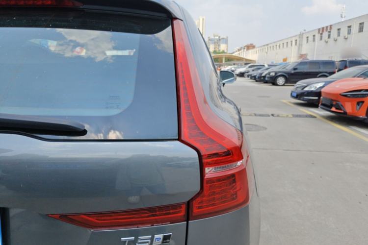 Used Volvo XC60 2019 T5 4x4 Zhiyuan Sport Edition China V Standard Exterior 3