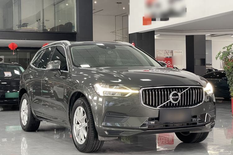 Used Volvo XC60 2019 T4 Zhiyi Edition China VI Exterior 4