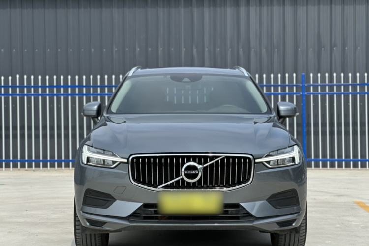 Used Volvo XC60 2019 T5 4x4 Smart Edition China V Standard Exterior 4