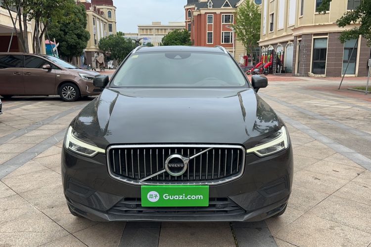Used Volvo XC60 2019 T5 4x4 Smart Edition China V Standard Exterior 4