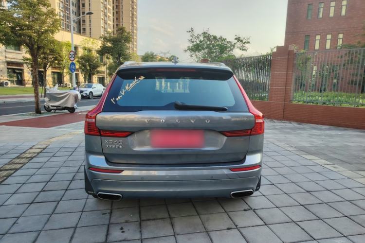 Used Volvo XC60 2019 T5 4x4 Smart Edition China V Standard Exterior 4