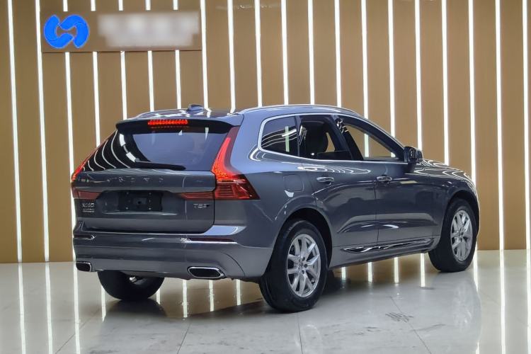 Used Volvo XC60 2019 T5 4x4 Smart Edition China VI Standard Exterior 5