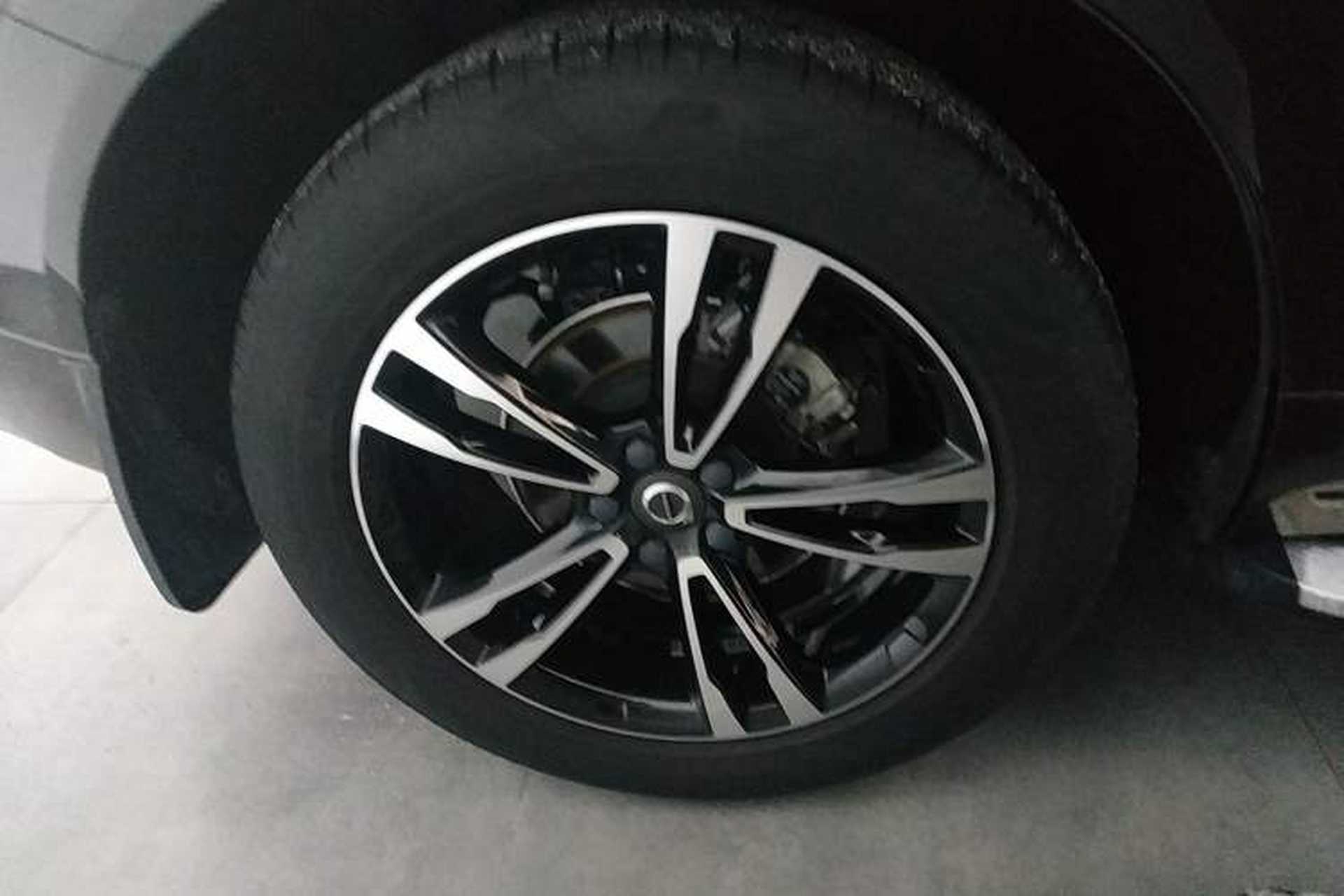 Used Volvo XC60 2019 T5 4x4 Zhiyuan Edition China VI Standard Exterior 5