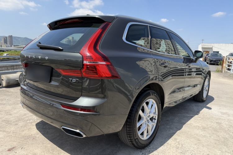 Used Volvo XC60 2019 T5 4x4 Smart Edition China VI Standard Exterior 8