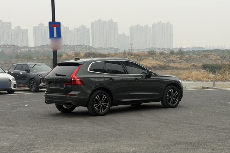 Used Volvo XC60 2019 T5 4x4 Smart Edition China V Standard Exterior 8