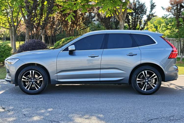 Used Volvo XC60 2019 T5 4x4 Zhiyuan Edition China VI Standard Exterior 9