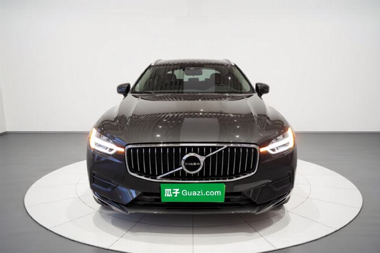 Used Volvo XC60 2019 T5 4x4 Smart Edition China VI Standard Front