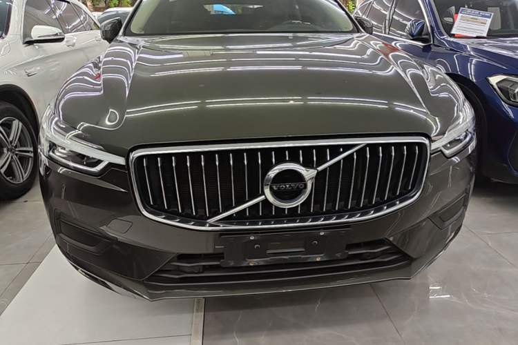Used Volvo XC60 2019 T5 4x4 Smart Edition China V Standard Front