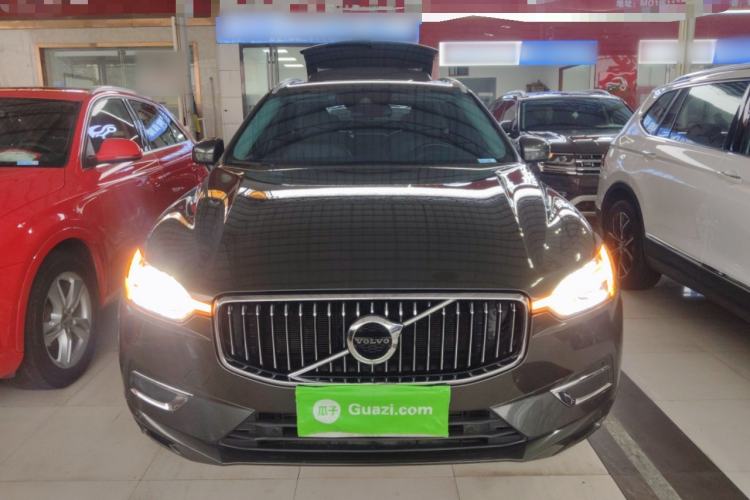 Used Volvo XC60 2019 T5 4x4 Smart Edition China VI Standard Front