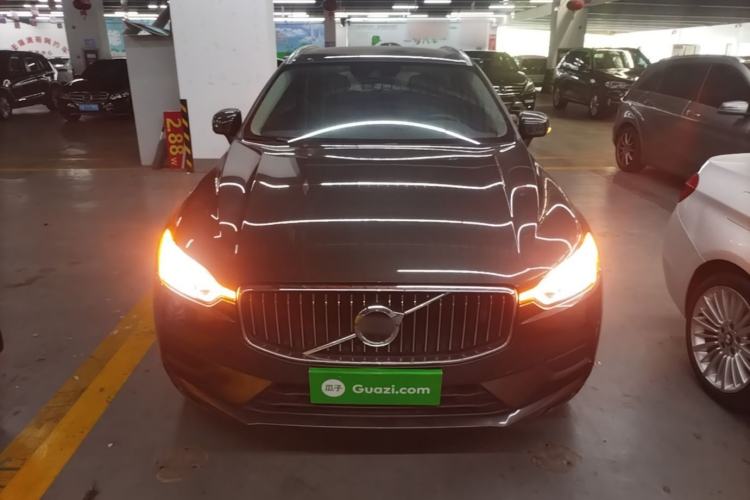 Used Volvo XC60 2019 T5 4x4 Smart Edition China VI Standard Front