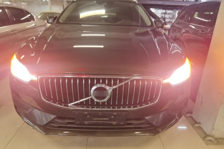 Used Volvo XC60 2019 T5 4x4 Smart Edition China V Standard Front