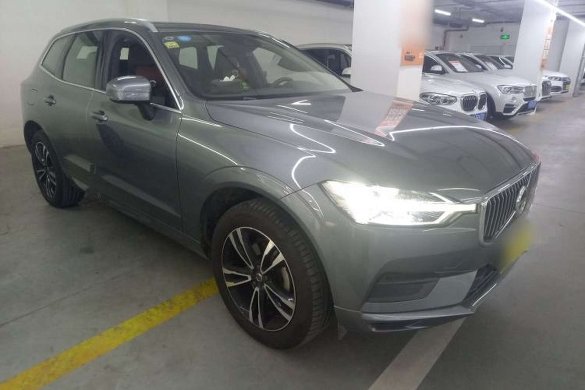 Used Volvo XC60 2019 T5 4x4 Zhiyuan Edition China VI Standard Front Right 45 Deg