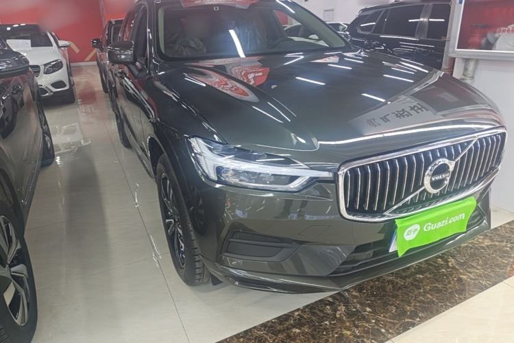 Used Volvo XC60 2019 T5 4x4 Smart Edition China V Standard Front Right 45 Deg