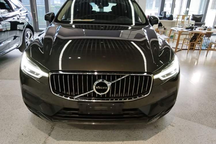 Used Volvo XC60 2019 T5 4x4 Zhiyuan Edition China VI Standard Front