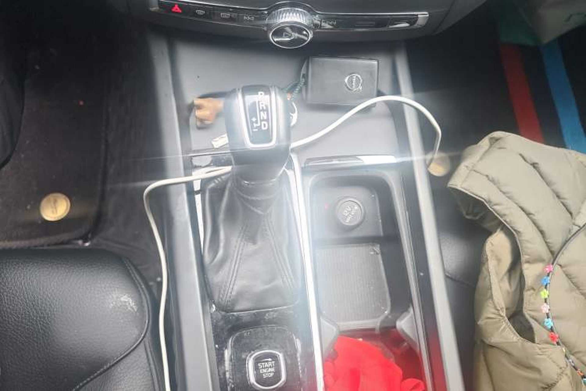 Used Volvo XC60 2019 T5 4x4 Smart Edition China V Standard Gear Lever