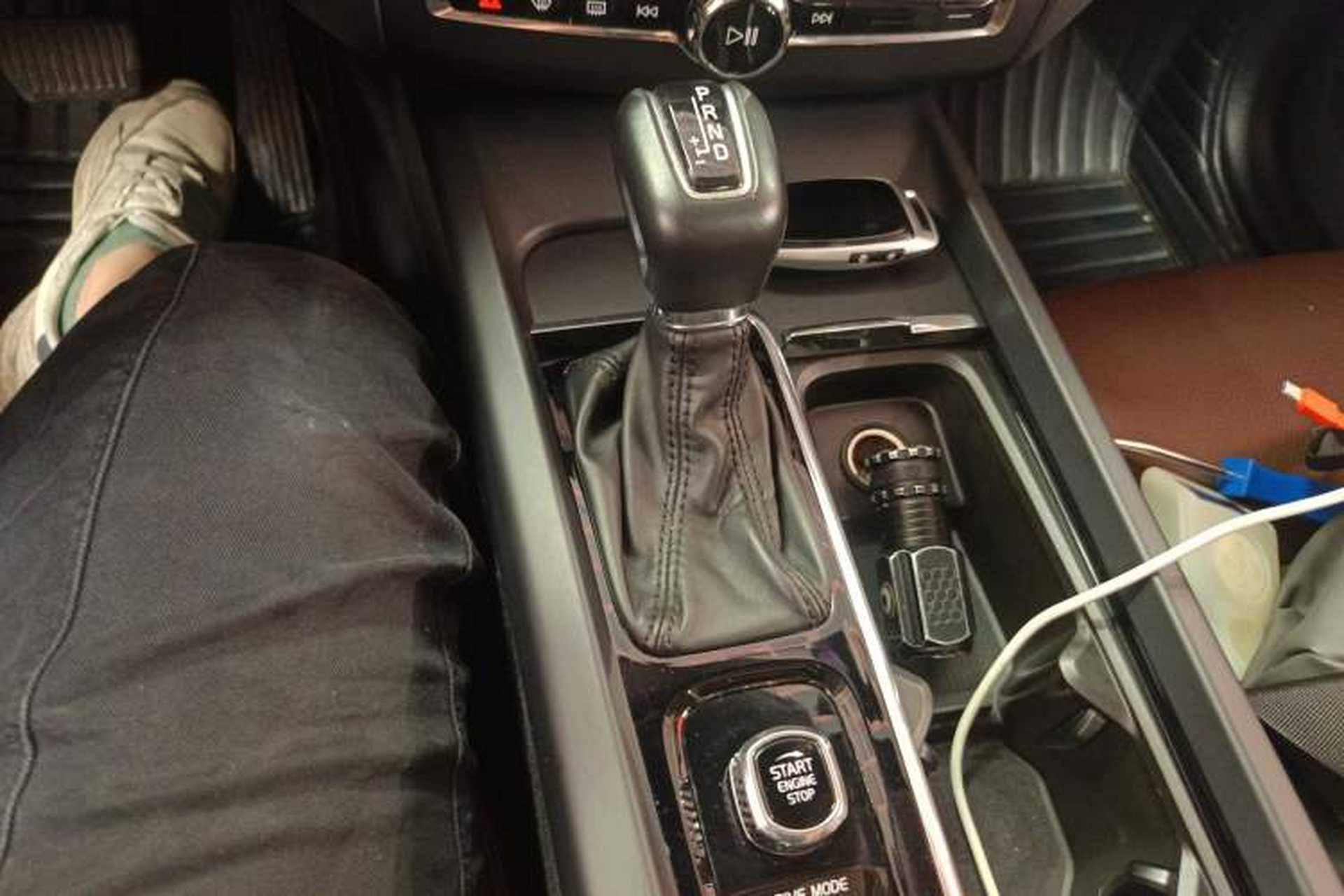 Used Volvo XC60 2019 T5 4x4 Smart Edition China VI Standard Gear Lever