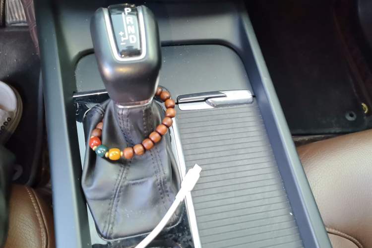 Used Volvo XC60 2019 T5 4x4 Zhiyuan Edition China VI Standard Gear Lever