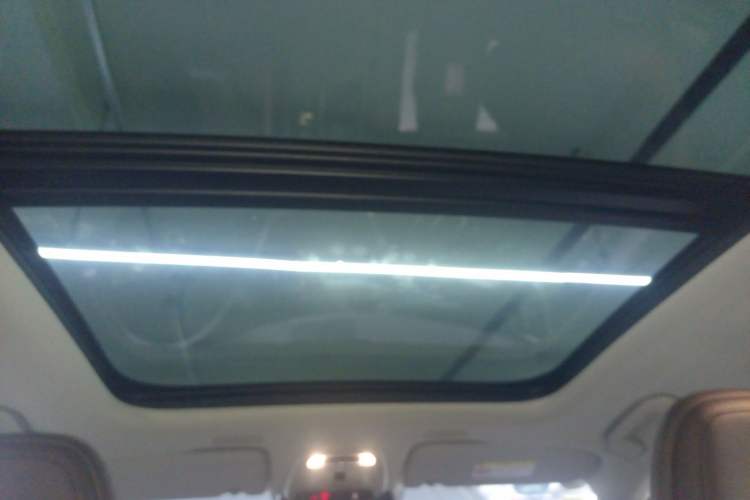Used Volvo XC60 2019 T5 4x4 Zhiyuan Edition China VI Standard Headliner