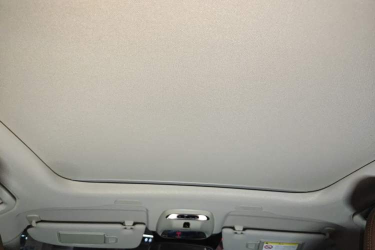 Used Volvo XC60 2019 T5 4x4 Smart Edition China V Standard Headliner