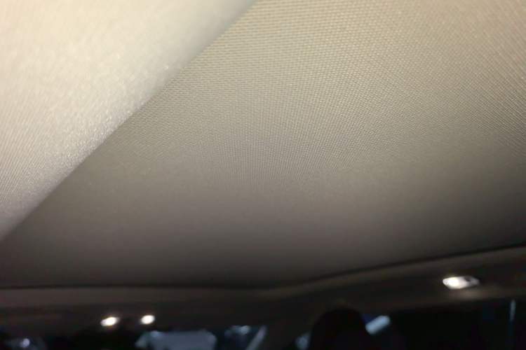 Used Volvo XC60 2019 T5 4x4 Zhiya Luxury Edition China V Standard Headliner