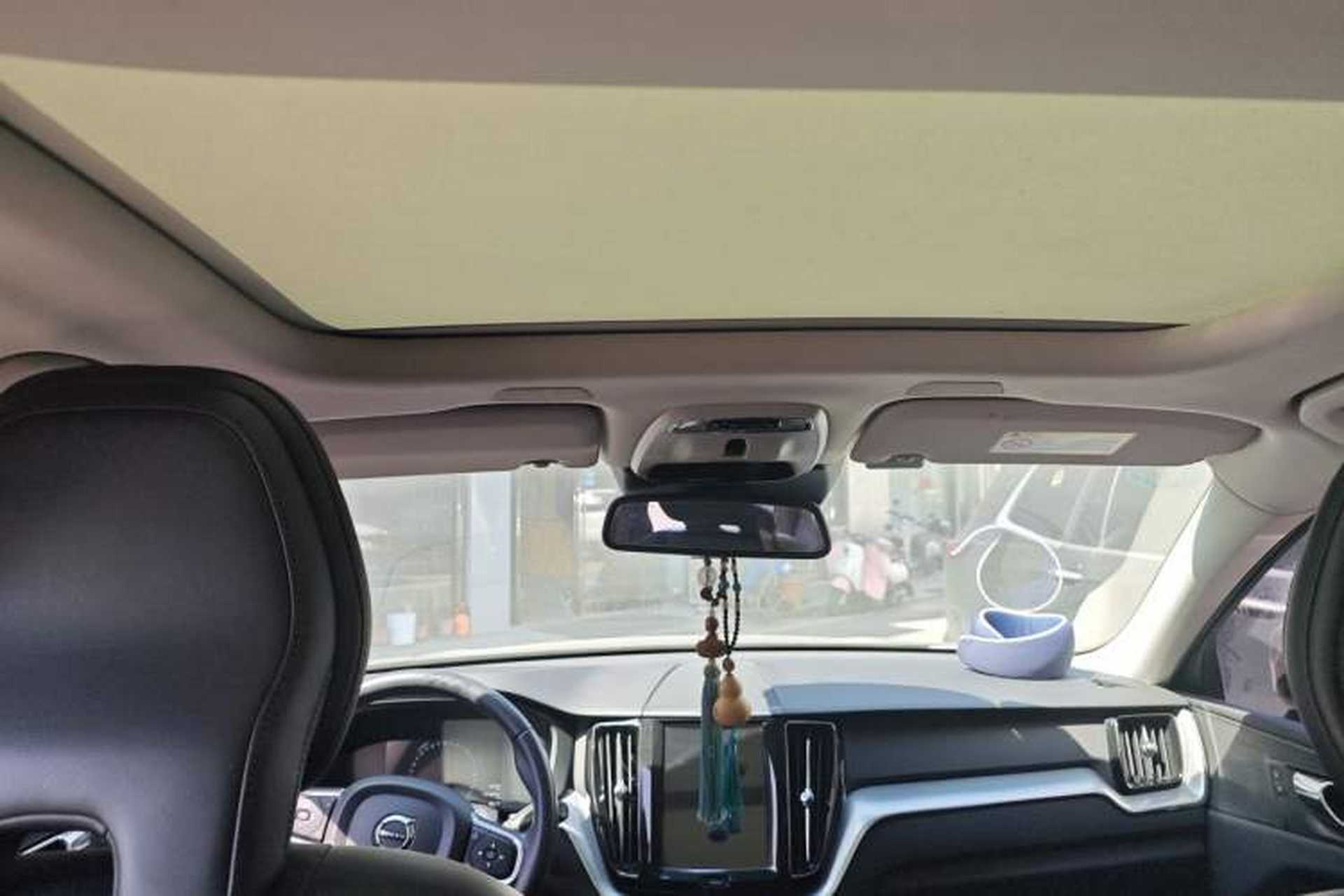 Used Volvo XC60 2019 T4 Zhiyi Edition China V Standard Headliner