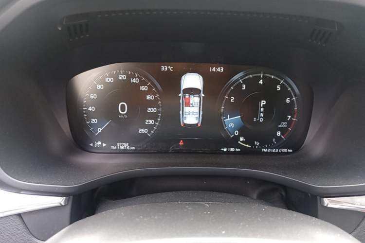 Used Volvo XC60 2019 T5 4x4 Smart Edition China V Standard Instrument Cluster