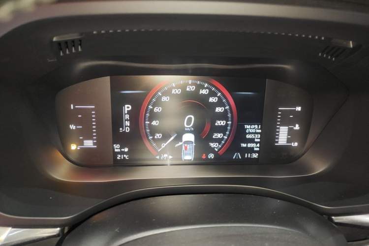 Used Volvo XC60 2019 T5 4x4 Smart Edition China VI Standard Instrument Cluster