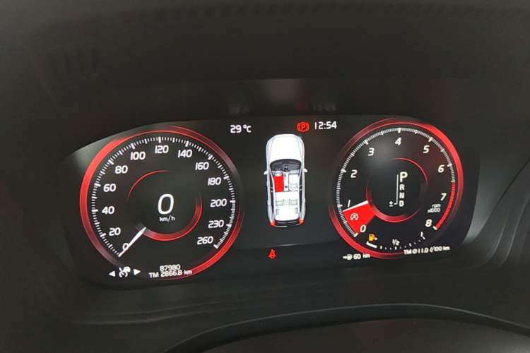 Used Volvo XC60 2019 T5 4x4 Smart Edition China V Standard Instrument Cluster