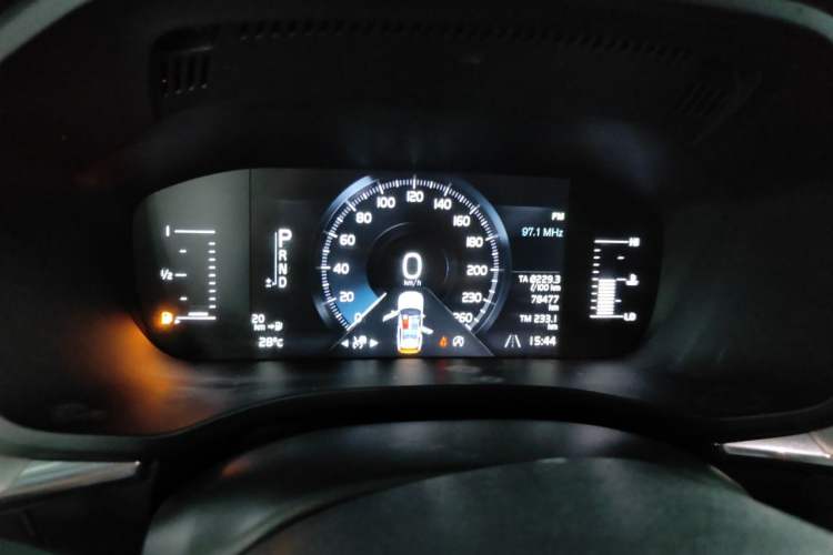 Used Volvo XC60 2019 T5 4x4 Smart Edition China V Standard Instrument Cluster