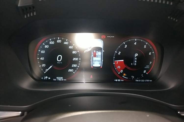 Used Volvo XC60 2019 T5 4x4 Smart Edition China V Standard Instrument Cluster