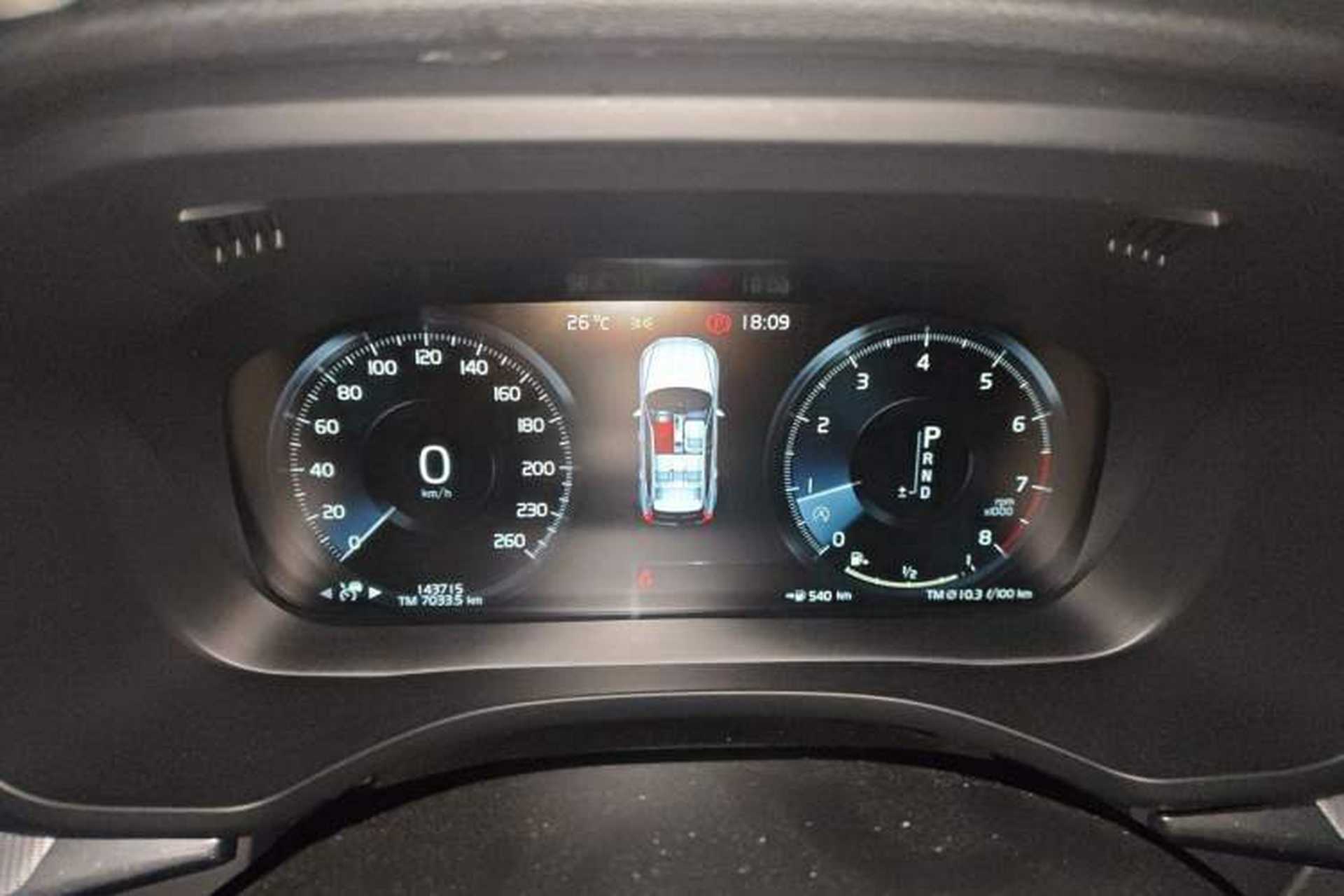 Used Volvo XC60 2019 T5 4x4 Zhiyuan Sport Edition China V Standard Instrument Cluster
