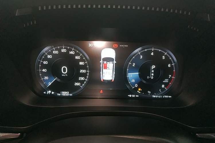 Used Volvo XC60 2019 T5 4x4 Zhiya Luxury Edition China VI Standard Instrument Cluster