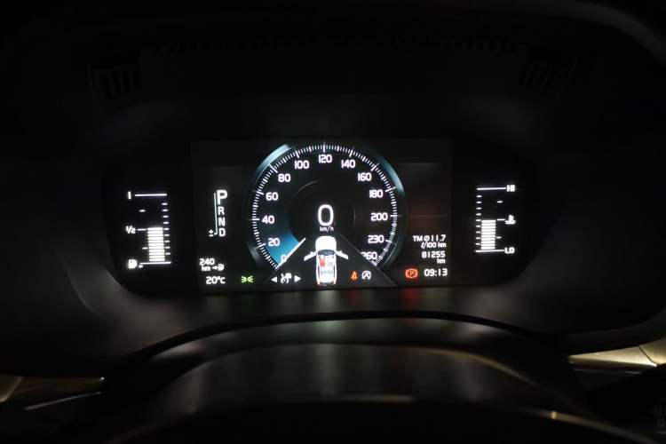 Used Volvo XC60 2019 T5 4x4 Smart Edition China V Standard Instrument Cluster