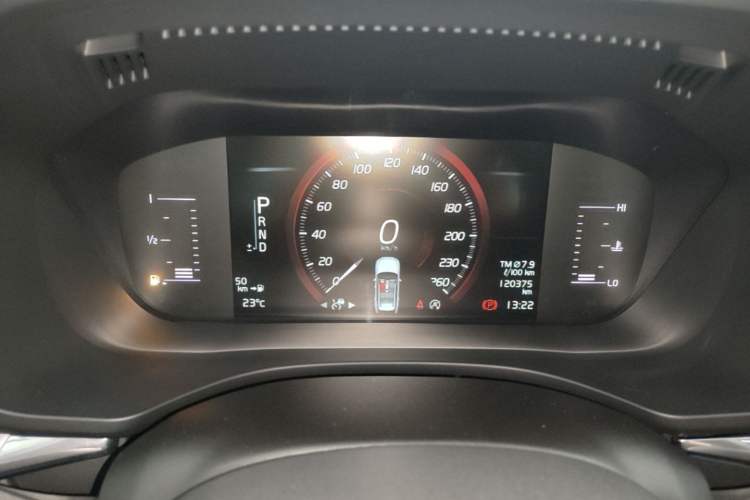 Used Volvo XC60 2019 T5 4x4 Smart Edition China VI Standard Instrument Cluster