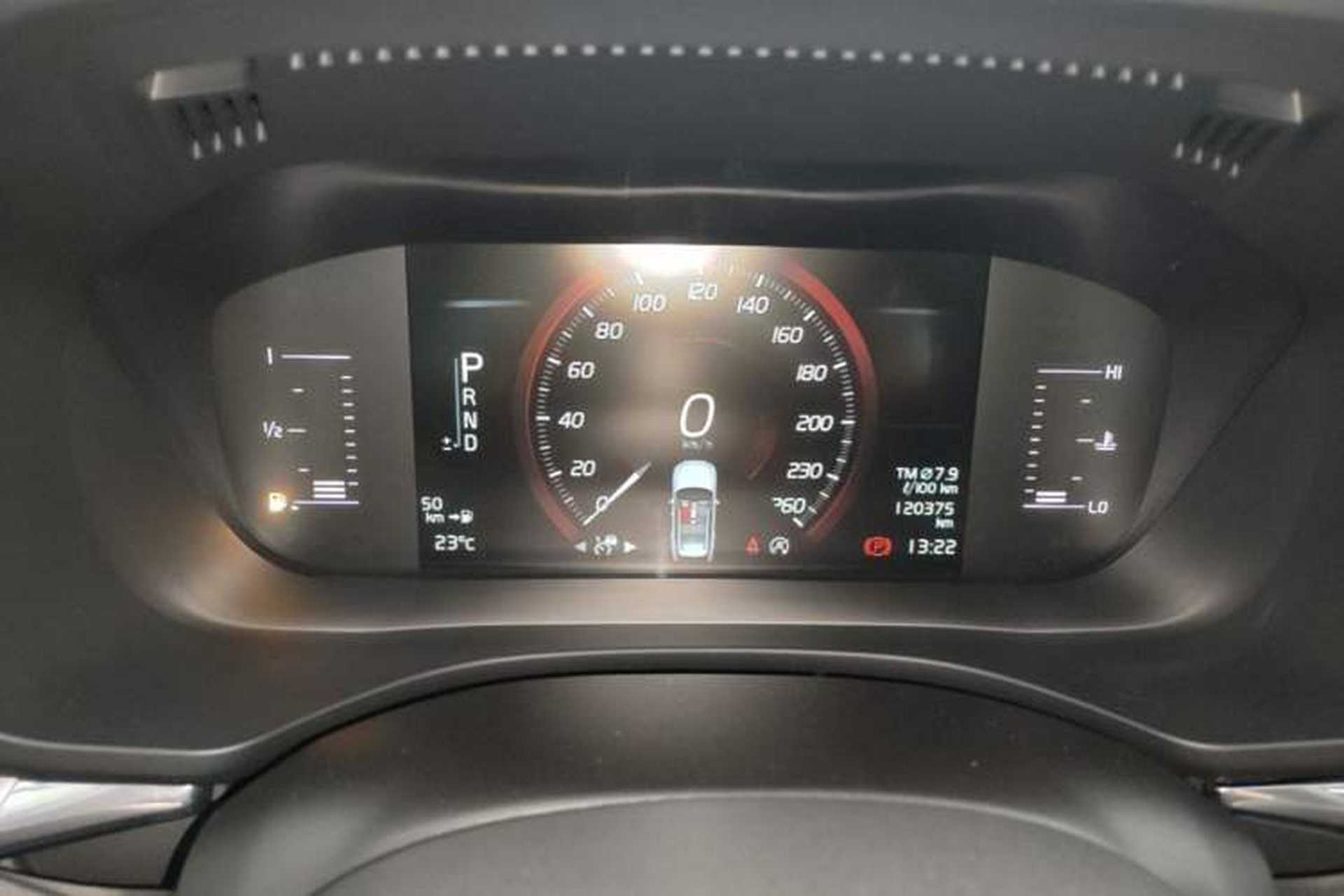 Used Volvo XC60 2019 T5 4x4 Smart Edition China VI Standard Instrument Cluster