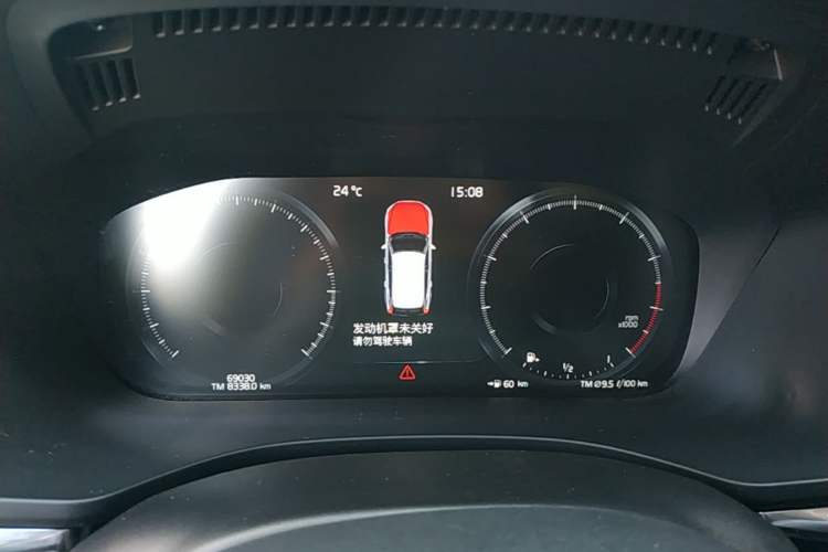 Used Volvo XC60 2019 T5 4x4 Zhiyuan Edition China VI Standard Instrument Cluster