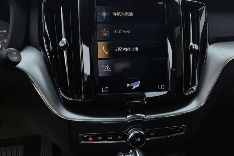 Used Volvo XC60 2019 T4 Zhiyi Edition China V Standard Interior 3