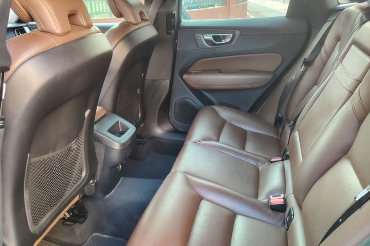 Used Volvo XC60 2019 T5 4x4 Smart Edition China V Standard Interior 3