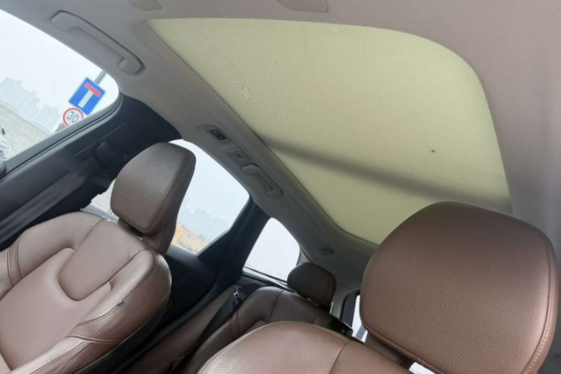 Used Volvo XC60 2019 T5 4x4 Smart Edition China V Standard Interior 6