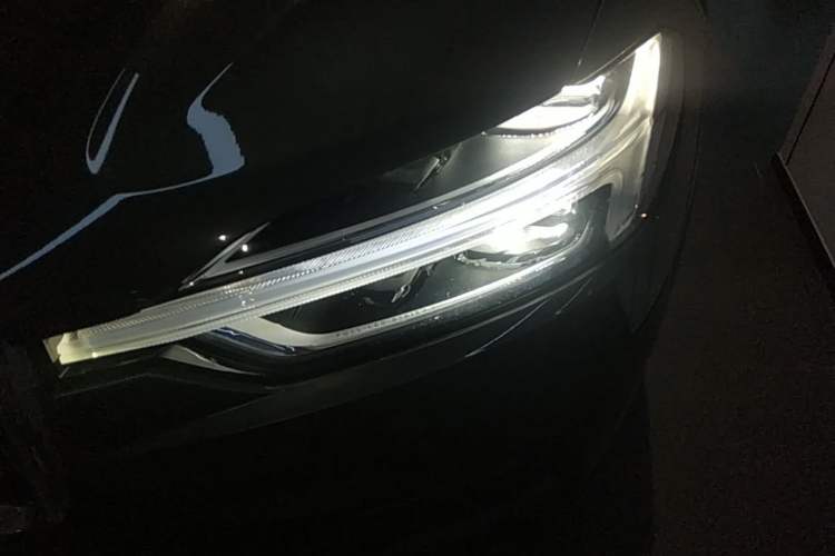Used Volvo XC60 2019 T5 4x4 Smart Edition China V Standard Left Front Headlight