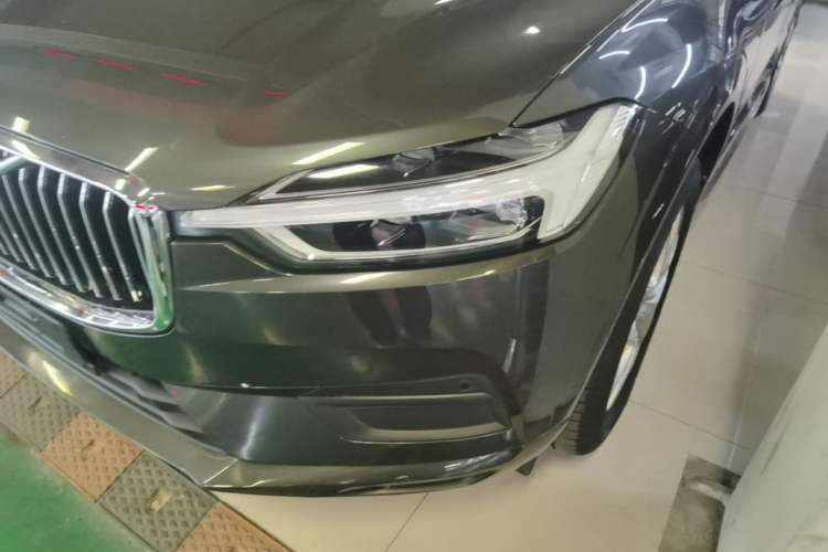 Used Volvo XC60 2019 T5 4x4 Smart Edition China V Standard Left Front Headlight